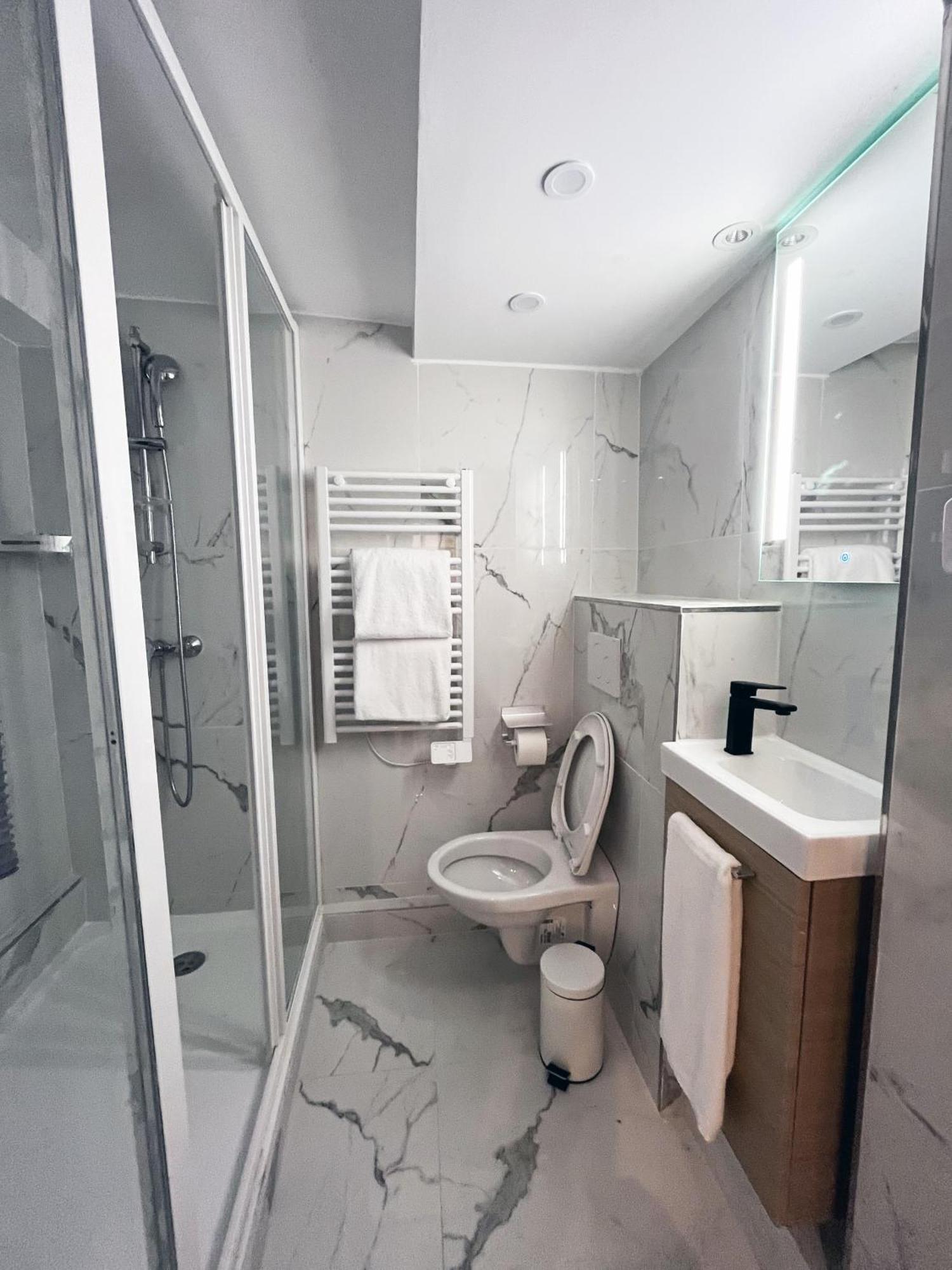 Апартаменти Urban Flat 175 - Loft St Denis Париж Екстер'єр фото